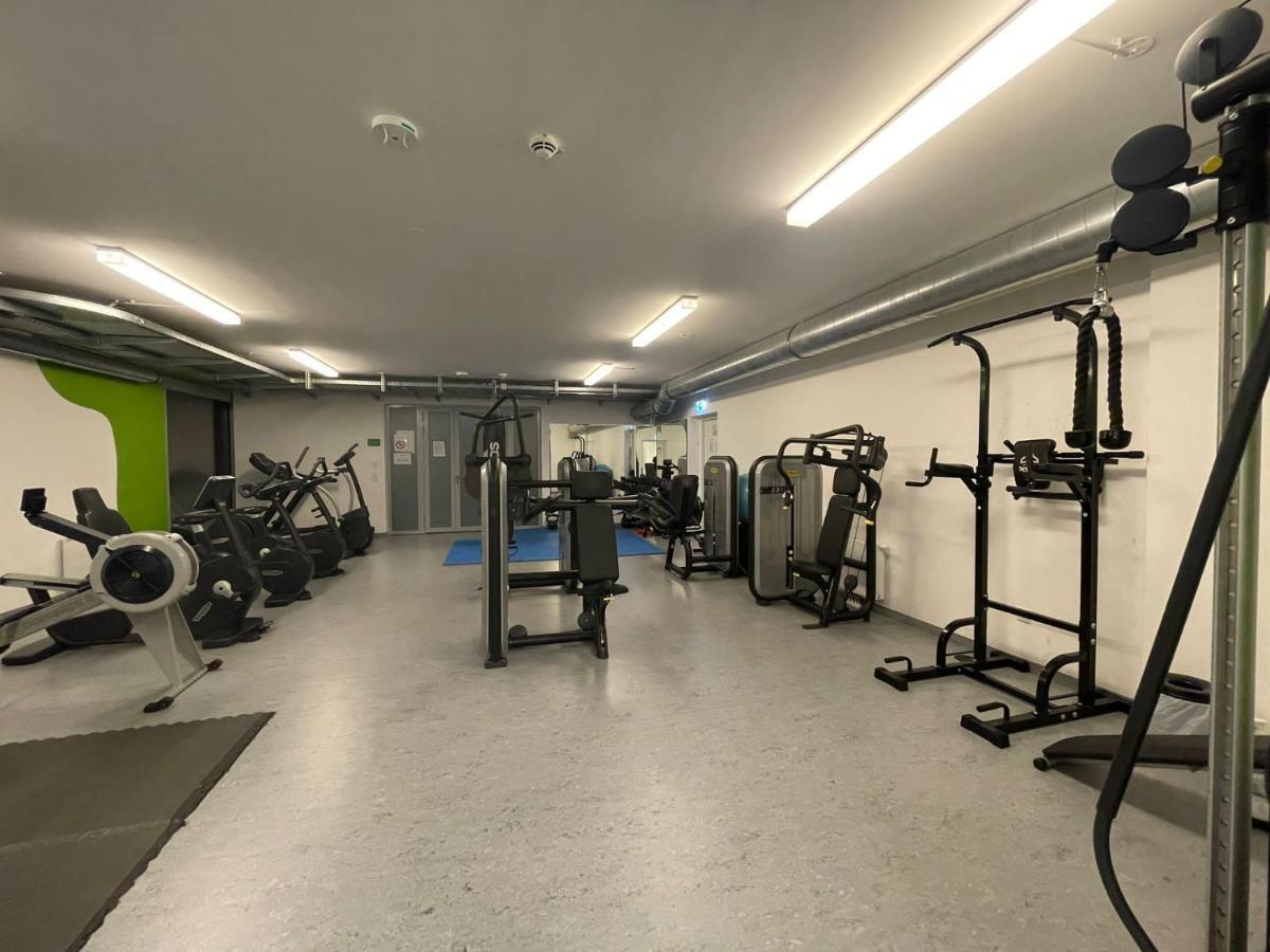 Restify10 - Skyline View - Fitness - Garge - Modern Apartment Виена Екстериор снимка